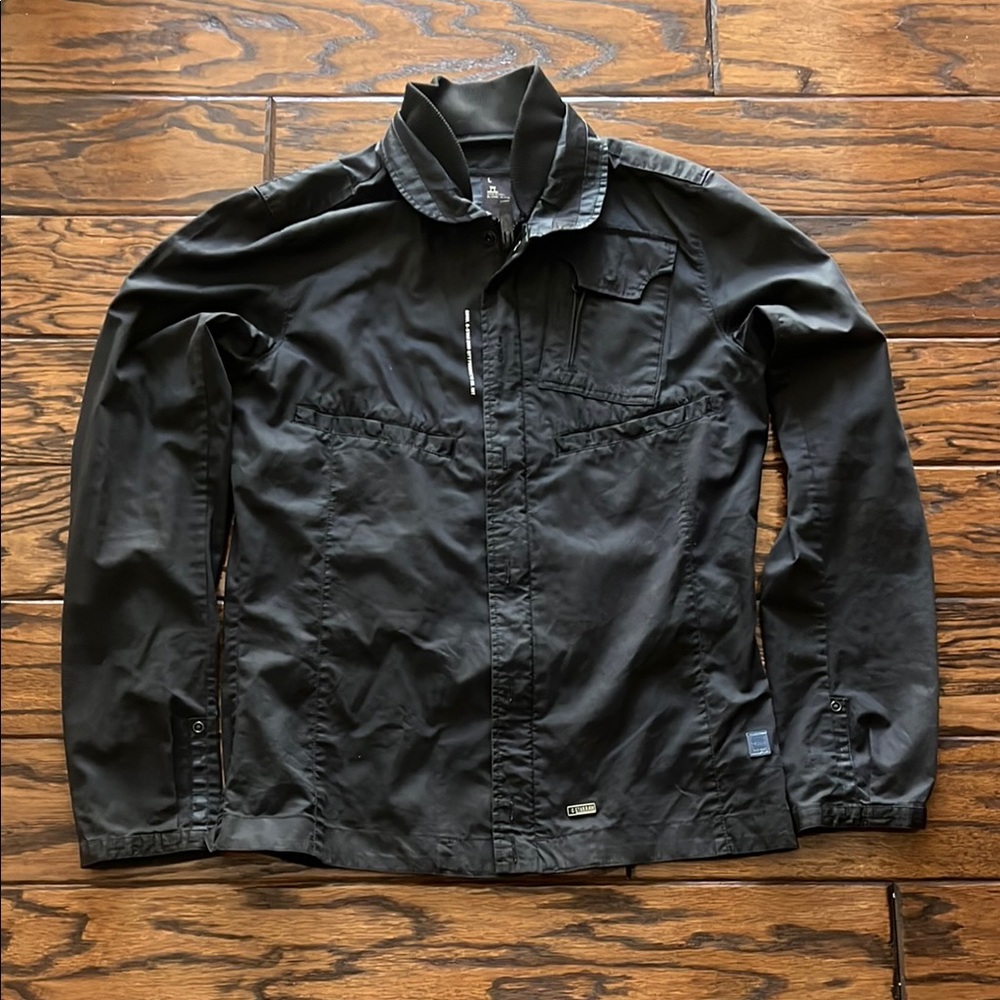 G Star Black Shirt Jacket with Breathable Fabric and Versatile Design